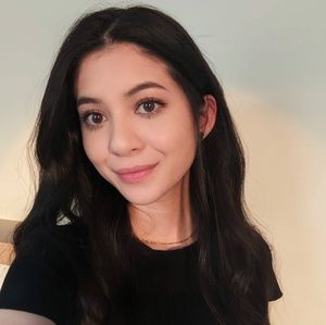 Meet your Posher, Sabrina